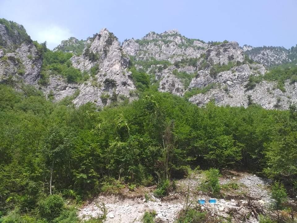 Hotel Bujtina 2 Valbone Zewnętrze zdjęcie